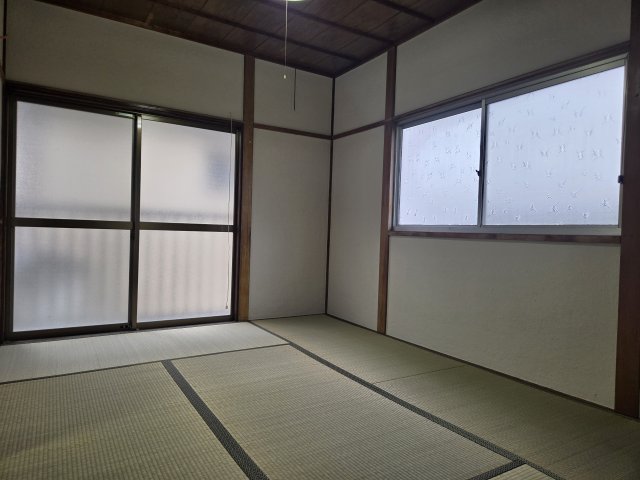 近鉄生駒線 竜田川駅 徒歩25分 2階建 築52年の内装写真