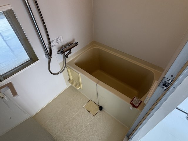 デザイナーズマンションWANARIの風呂写真
