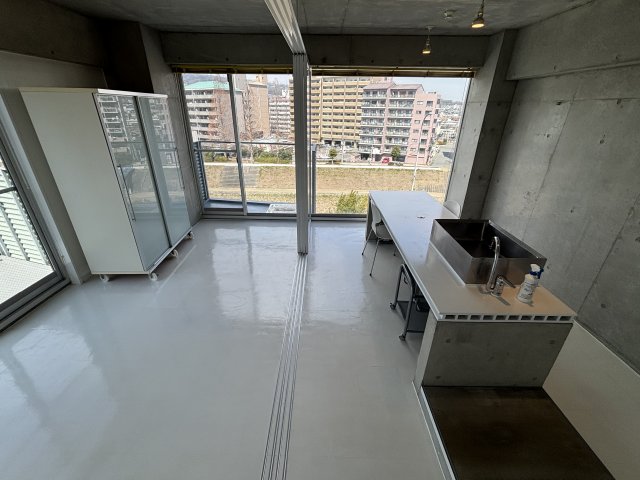 デザイナーズマンションWANARIの内装写真