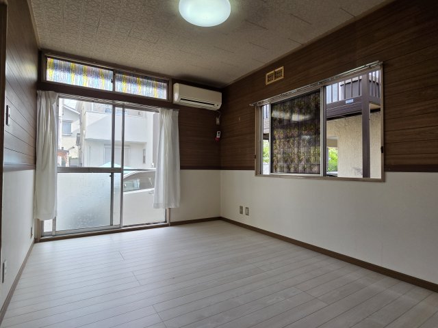 和歌山線 畠田駅 徒歩26分 2階建 築53年の居間写真