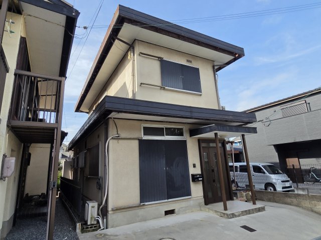 和歌山線 畠田駅 徒歩26分 2階建 築53年の外観写真