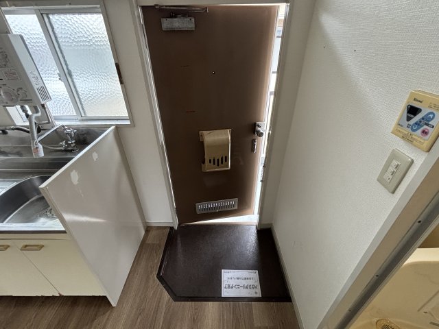 もりた荘の玄関写真