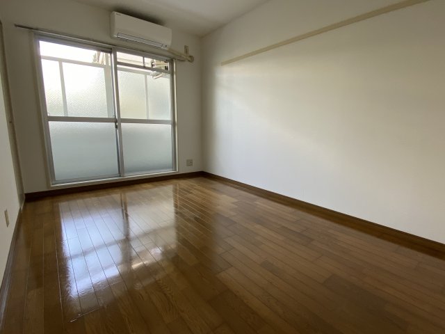 ラポールIIIの内装写真