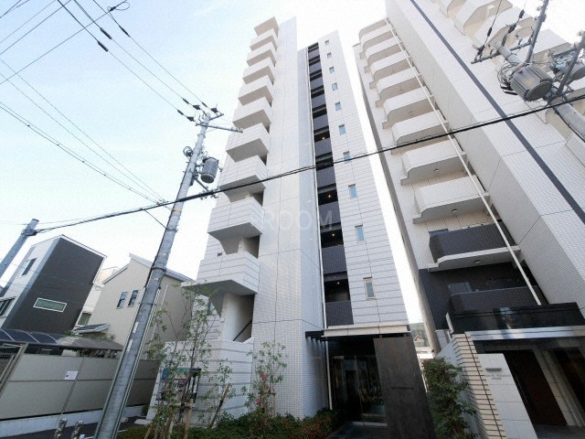 レジュールアッシュ京橋CROSSIIummの外観写真