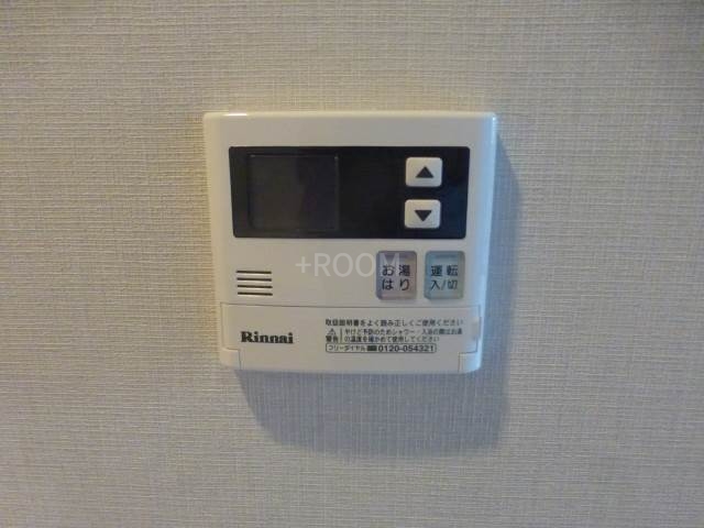 レジュールアッシュ京橋CROSSIIummの内装写真