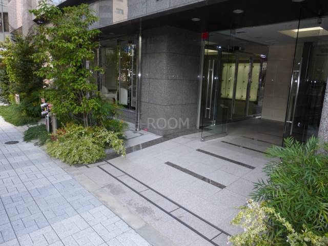 リーガル京町堀+の外観写真