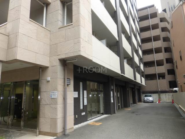 エヴァステージ梅田WEST+の外観写真