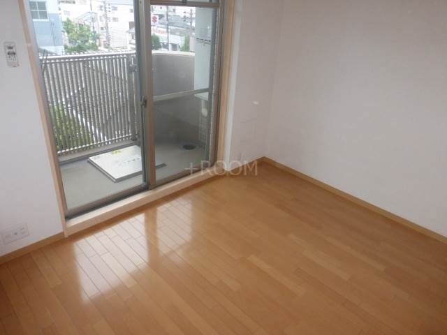 レジュールアッシュ長堀通南+の内装写真