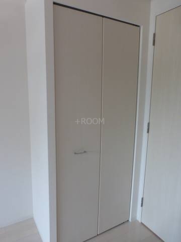 ラシュレエグゼ難波西+の内装写真