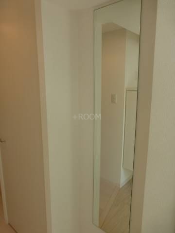 ラシュレエグゼ難波西+の内装写真
