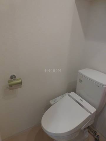 ラシュレエグゼ難波西+の内装写真