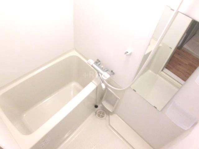 インザグレイス弁天町+の内装写真