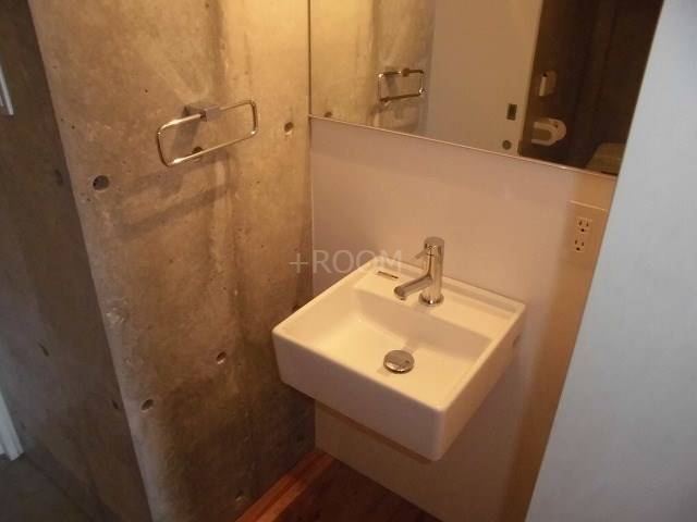 インザグレイス弁天町+の内装写真