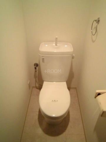 ライジングコートベイシティ西九条ノース+の内装写真