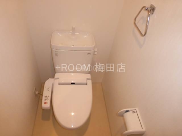 レジュールアッシュ梅田レジデンスplの内装写真
