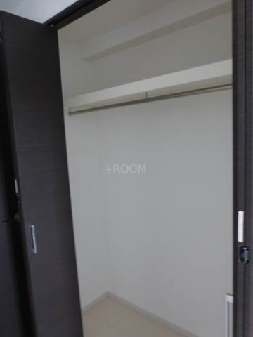 レジュールアッシュ九条+の内装写真