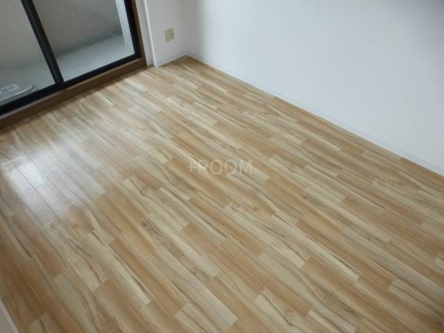 プレサンス阿倍野阪南町ummの内装写真