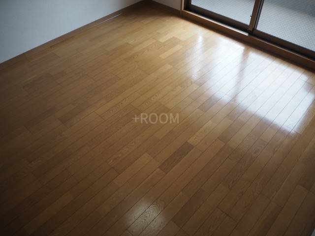 中央メルヴェール江坂ummの内装写真