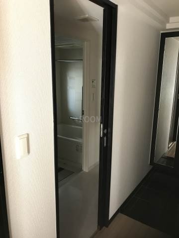 エステムプラザ梅田EASTummの内装写真