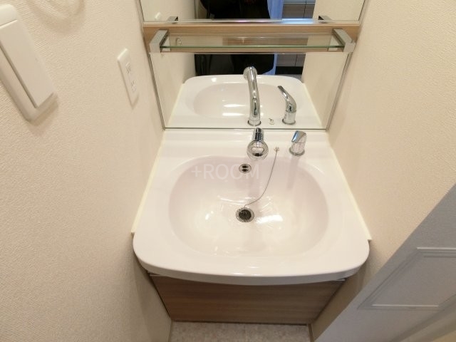 プレサンス難波セレクトfnaの内装写真