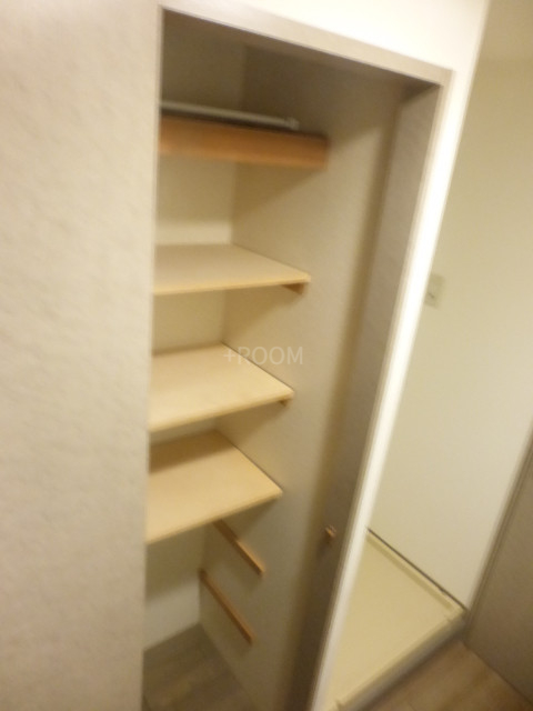 コスモグラシティ梅田東ummの内装写真