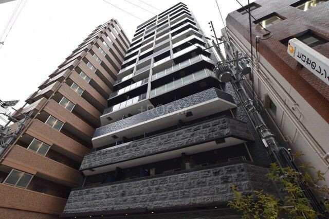 プレサンス阿波座駅前fna