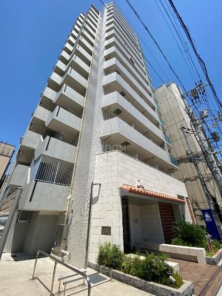 エステムコート南堀江IIICHURAfnaの外観写真