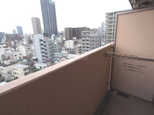エステムコート梅田茶屋町デュアルスペースummの内装写真