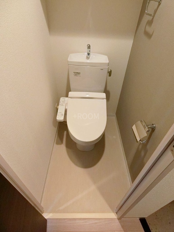 大阪WESTレジデンスummの内装写真
