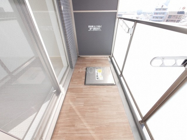 ララプレイス大阪ウエストゲートummの内装写真