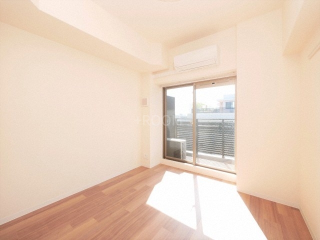 ララプレイス大阪新町ヴェレummの内装写真