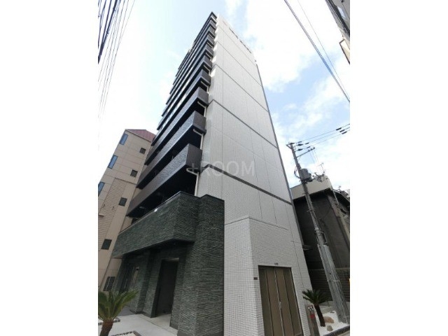 ララプレイス大阪新町ヴェレummの外観写真
