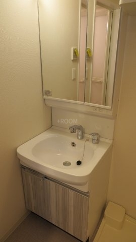 プレサンス難波フィールドummの内装写真