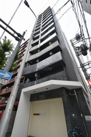 エステムコート大阪新町ummの外観写真