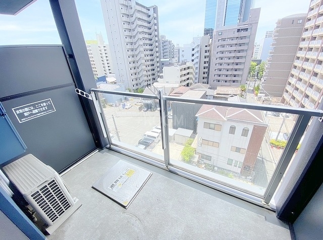プレイシズ新大阪fnaの内装写真