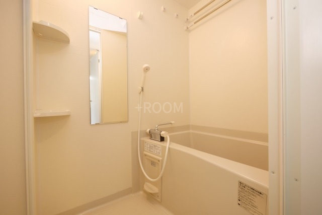 エグゼ大阪城イーストummの内装写真