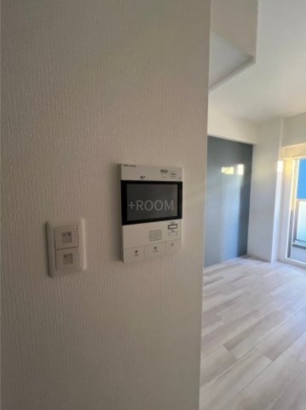 アドバンス難波ラシュレummの内装写真