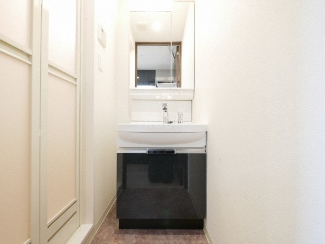 プレサンス松屋町ヴェルデスummの内装写真