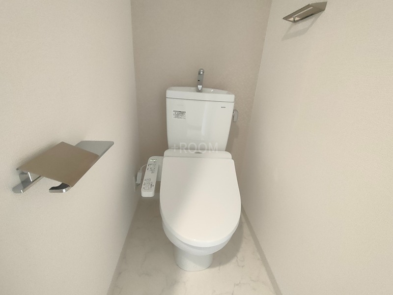 エスリード南森町ラグシスummの内装写真