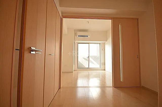 レジュールアッシュ松屋町ummの内装写真