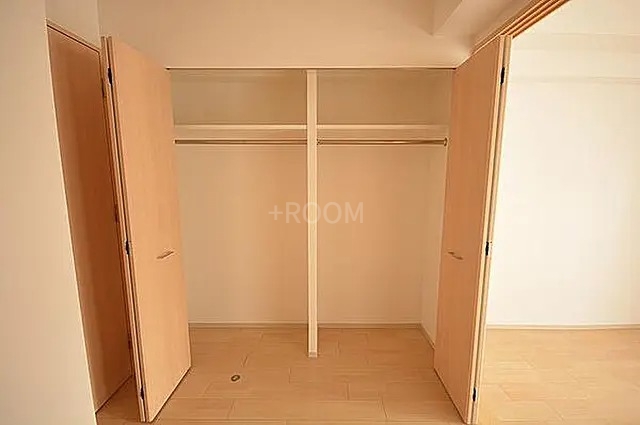レジュールアッシュ松屋町ummの内装写真