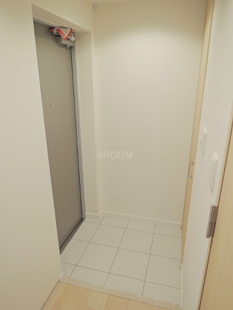 レジュールアッシュ松屋町ummの内装写真