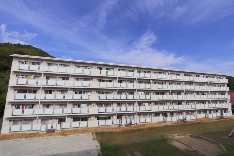 ビレッジハウス小名浜2号棟の外観写真