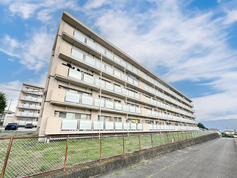 ビレッジハウス櫛形2号棟の外観写真