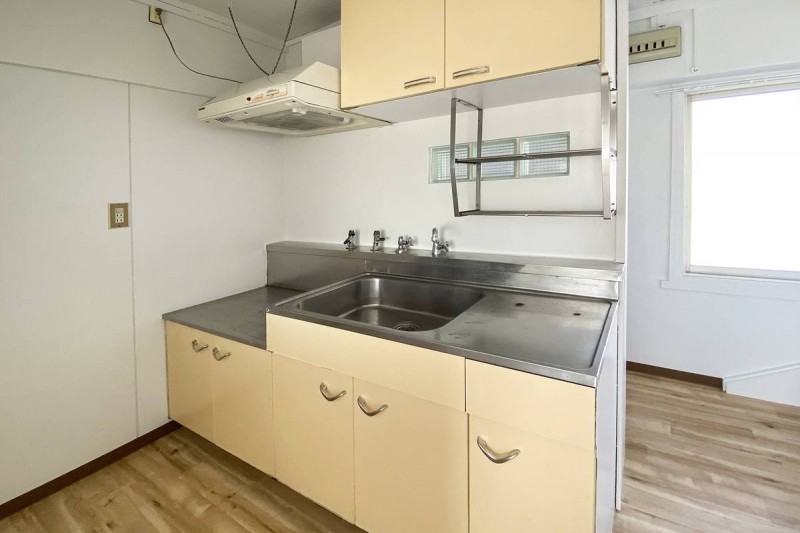 ビレッジハウス鈴蘭台4号棟の内装写真