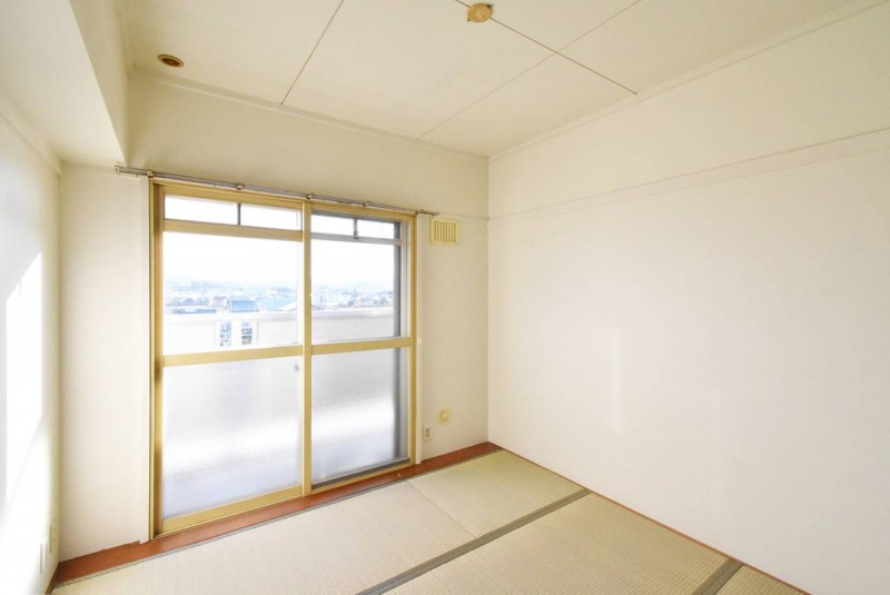 ビレッジハウス小千谷2号棟の内装写真