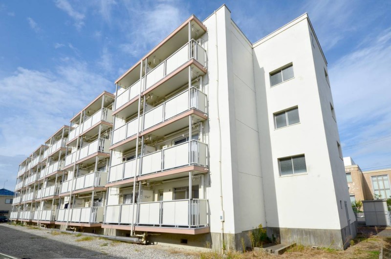 ビレッジハウス中興野2号棟の外観写真