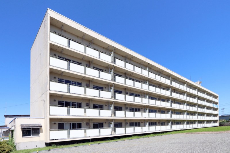 ビレッジハウス釈迦内2号棟の外観写真