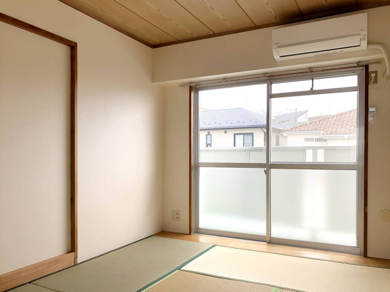 ビレッジハウス亀井野4号棟の内装写真