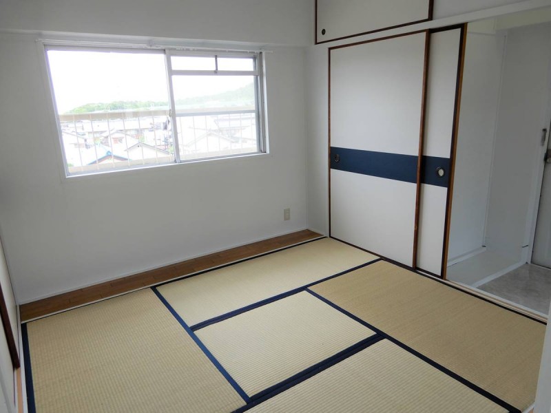 ビレッジハウス馬場平2号棟の内装写真